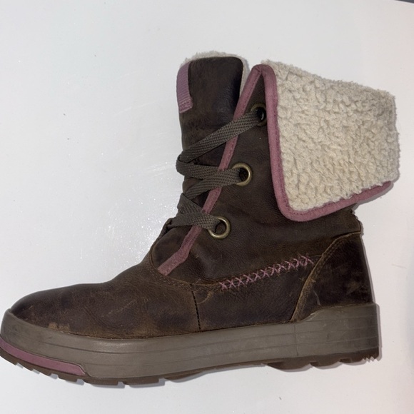 Keen Dry Snowmass Brown Leather Sherpa Low Boots - Picture 15 of 16